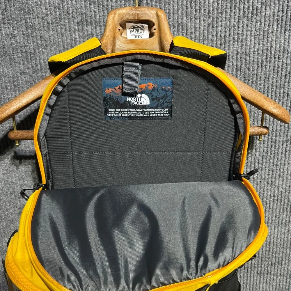 The North Face Borealis Backpack Unisex OS Summit Yellow Black NWT NF0A52SE